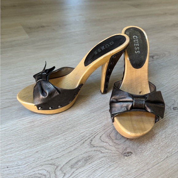 Guess Black and Tan High-Heeled Mule Sandals - Picture 1 of 5
